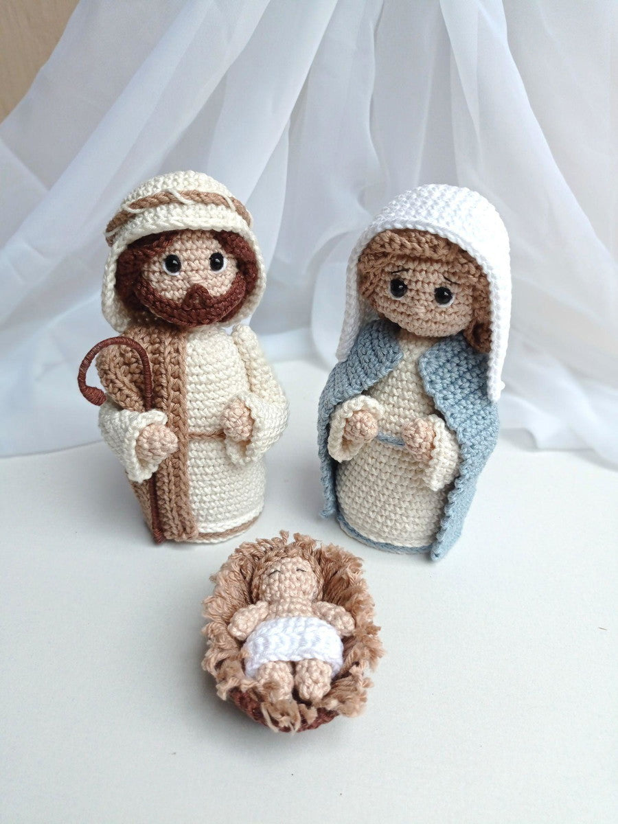 Presépio - Maria, José e o Menino Jesus | Em Crochê